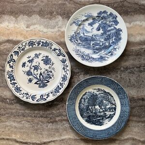 Vintage Set 3 Blue & White Plates. Currier & Ives. Enoch Wedgwood. Blue Bonnet